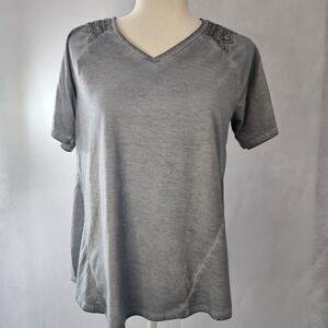 EST 1946 Sz S NWT Distressed Blue Boutique Top Lace Up Back Crotchet Trim Hi Lo